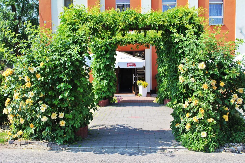 Hotel Bursztyn Kalisz  Exterior photo